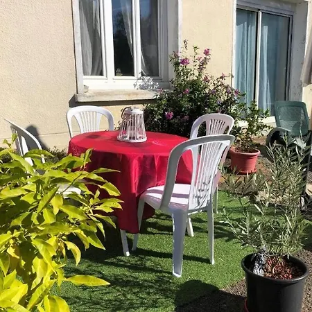 La Changeenne- Proche Circuit 24h- Piscine - 6p 度假居